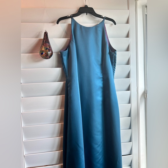 Cachet Size 14 Formal Teal Floor Length Gown with Tie Details down the back - Picture 11 of 15